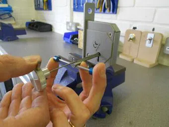 Logan Locksmith Shop Cortez, FL 941-237-3197 - key-broke-in-lock